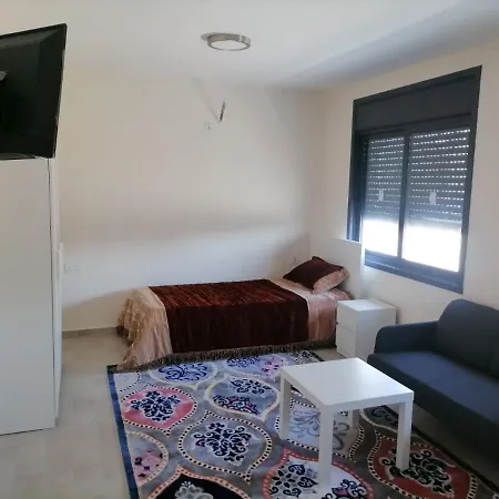 For Women Only - للنساء فقط Apartment Umm al-Amad Exterior photo