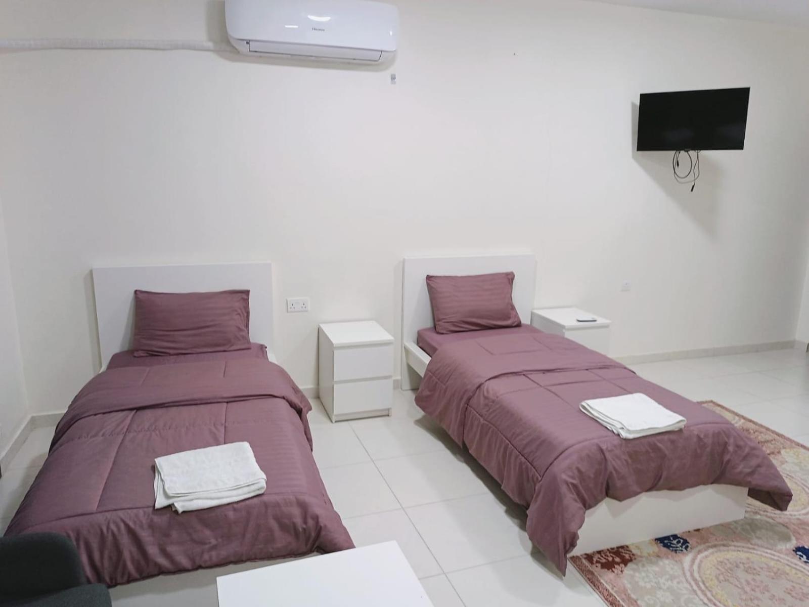 Apartment For Women Only - للنساء فقط *