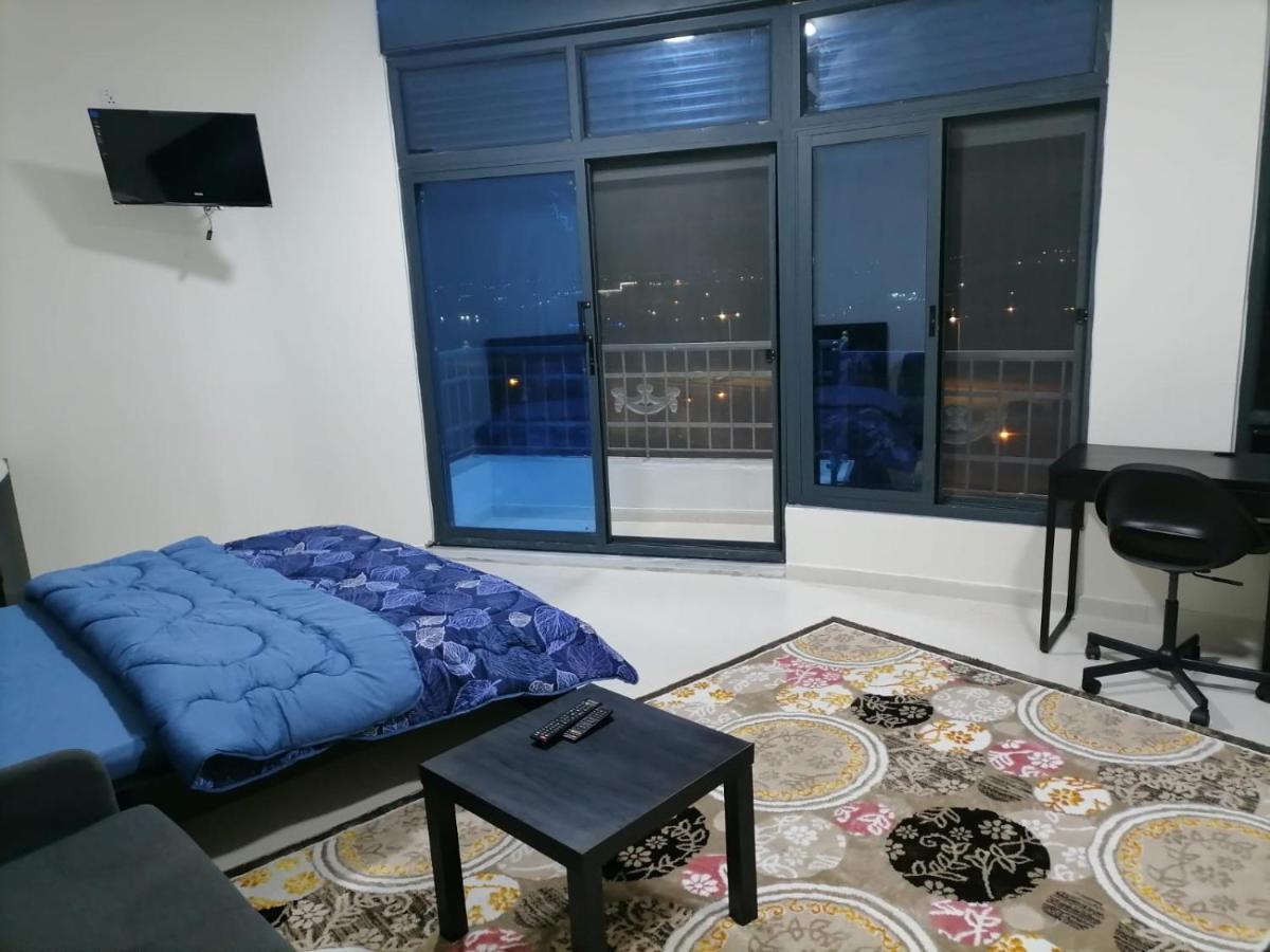 For Women Only - للنساء فقط Umm al-Amad
